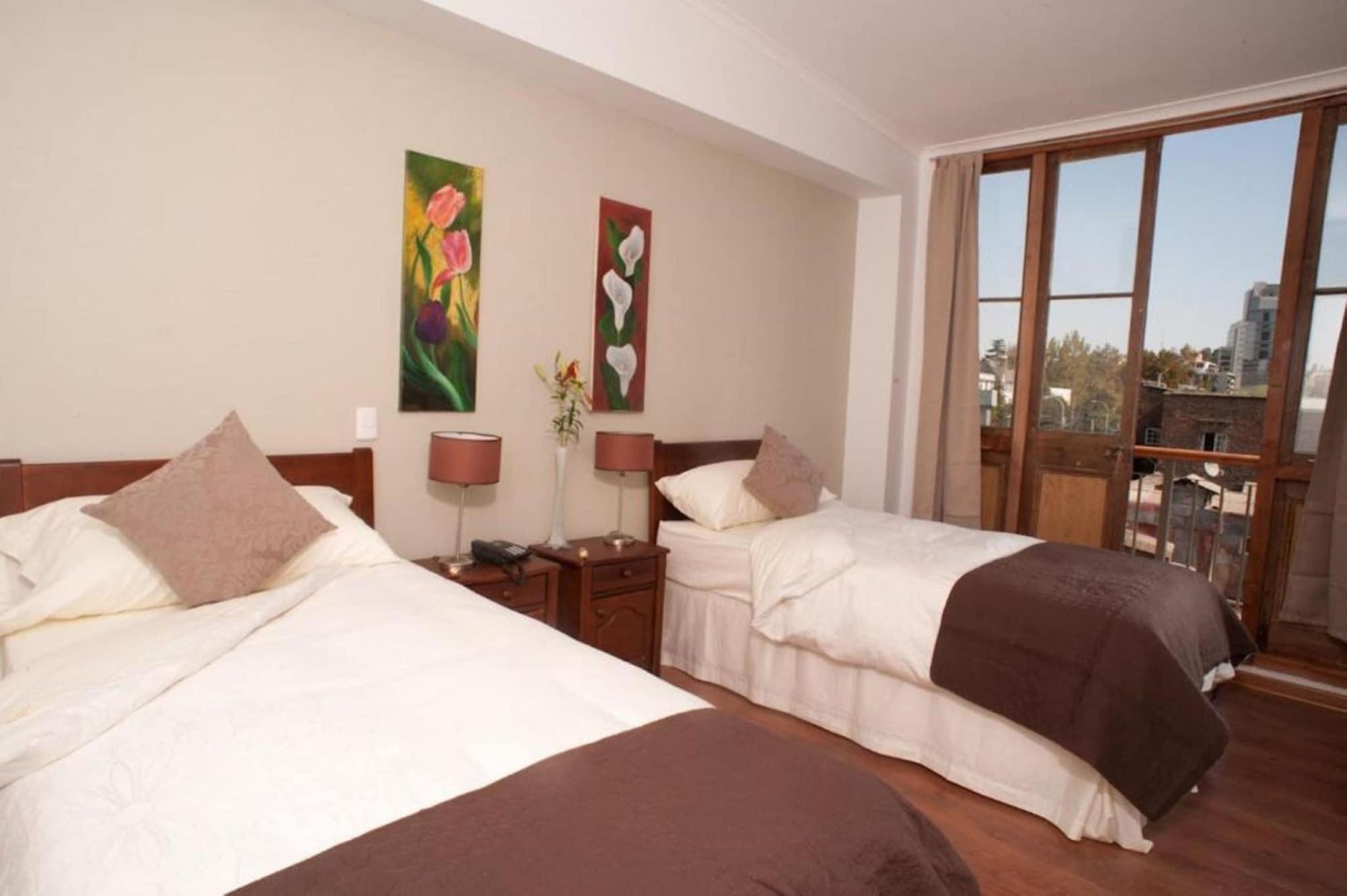 Hotel Loreto Santiago Exterior photo